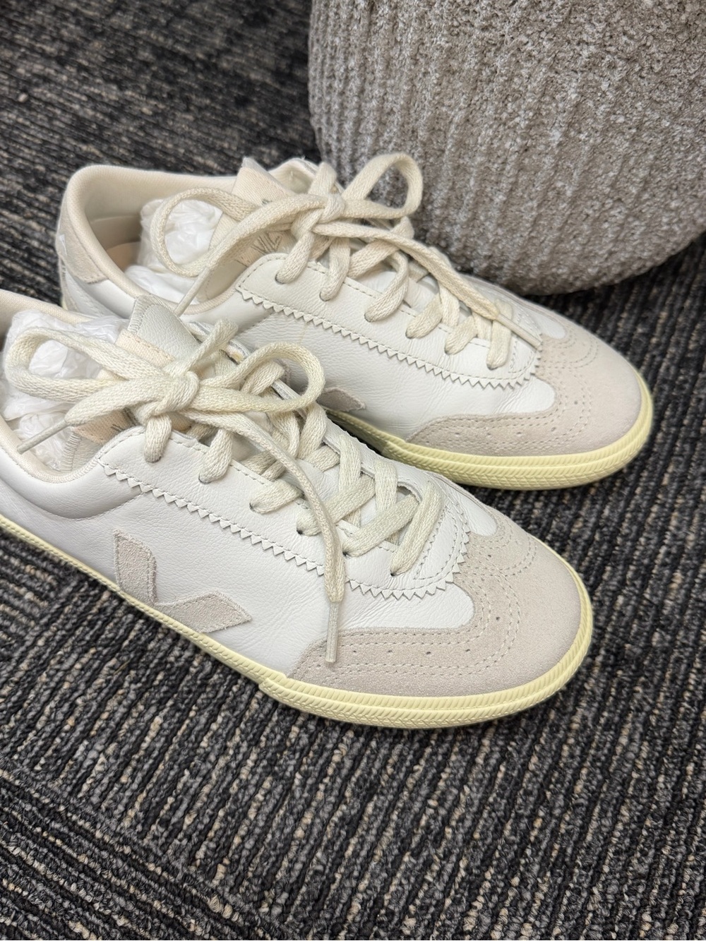 Veja Women's Leather Sneakers